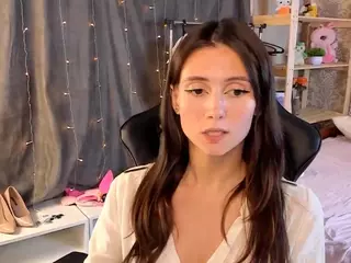 MichelMomsen's Live Sex Cam Show