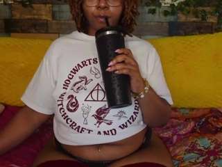 bbwnextdoor from CamSoda is Freechat