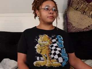 le modèle bbwnextdoor est en webcam porno dans un show sur le site camsoda, il possède les tags suivants: bbw,big ass,toys,thick,squirtchat,squirt,sph,ride torso,natural,milf,lovense,hairy,full nudity,ebony,dirty talk,dildo or vibrator,chubby,big-ass,black,ebony