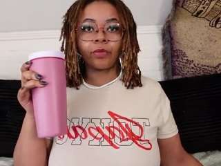 bbwnextdoor's live room