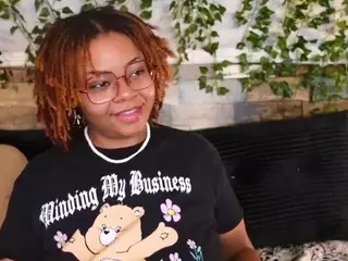 Khaya Parker's Live Sex Cam Show