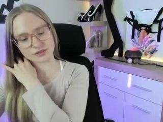 nancystar Live Webcam on CamSoda