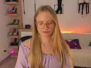 NancySTAR live cam preview