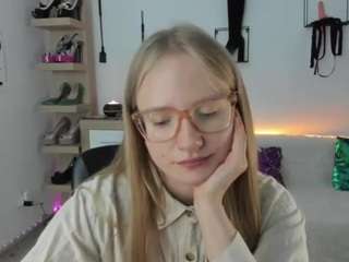 NancySTAR live cam preview