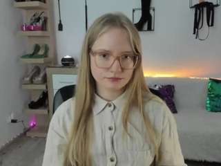 NancySTAR