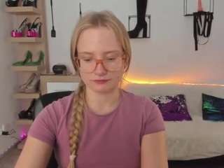 NancySTAR