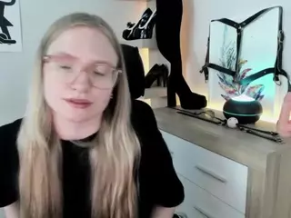 NancySTAR's Live Sex Cam Show