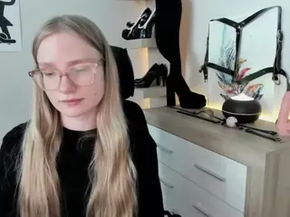 NancySTAR's Live Sex Cam Show
