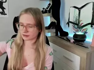 NancySTAR's Live Sex Cam Show