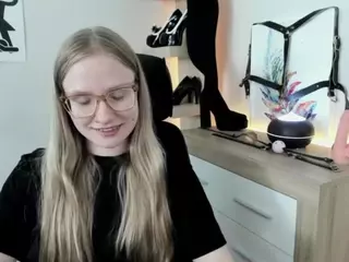 NancySTAR's Live Sex Cam Show