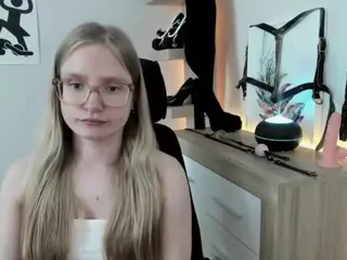 NancySTAR's Live Sex Cam Show