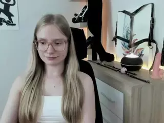 NancySTAR's Live Sex Cam Show