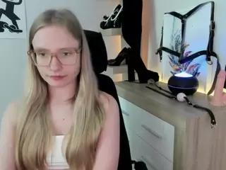 NancySTAR's Live Sex Cam Show