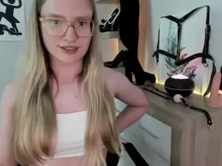 NancySTAR's Live Sex Cam Show