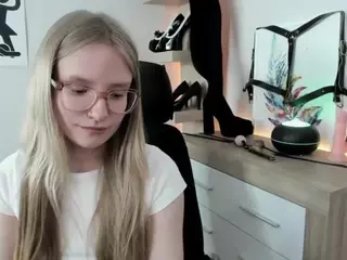 NancySTAR's Live Sex Cam Show