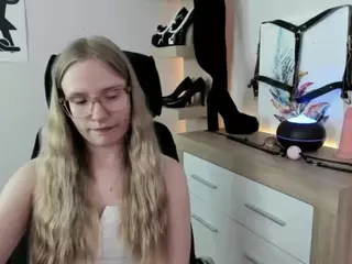 NancySTAR's Live Sex Cam Show