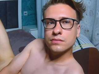 dennisgartmangay - Live Cam