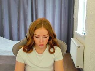 hotmia19 webcam