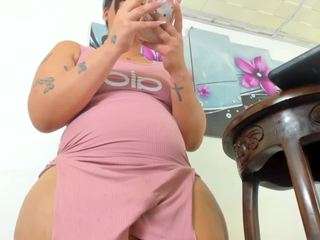 ambarbaiolerth Live Webcam on CamSoda