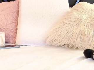 IrisRoss — LIVE on Camsoda