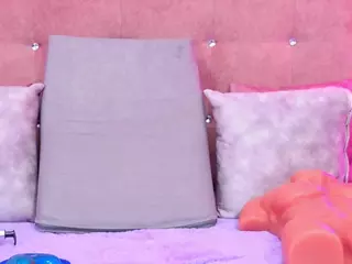 IrisRoss's Live Sex Cam Show