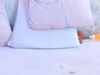 IrisRoss's Live Sex Cam Show