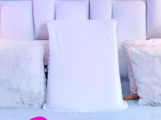 IrisRoss's Live Sex Cam Show
