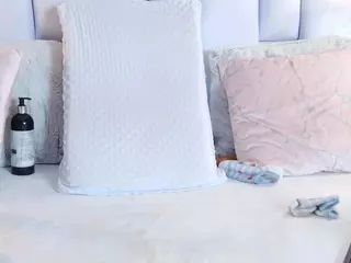IrisRoss's Live Sex Cam Show
