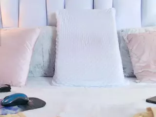 IrisRoss's Live Sex Cam Show