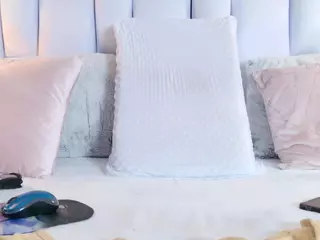 IrisRoss's Live Sex Cam Show