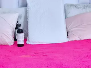 IrisRoss's Live Sex Cam Show