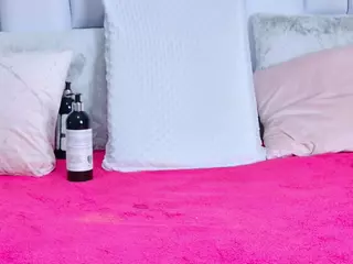 IrisRoss's Live Sex Cam Show