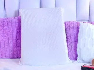 IrisRoss's Live Sex Cam Show