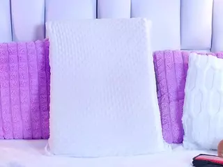 IrisRoss's Live Sex Cam Show