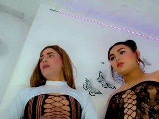 manehotts Live Webcam on CamSoda