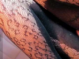 le modèle rosselfinol est en webcam porno dans un show sur le site camsoda, il possède les tags suivants: anal,ass,young-adult,wet,tease,tattoos,strip,spank,pussy,orgasm,lingerie,flashing,fingers,facial,dildo,cum,brown-eyes,blowjob,black-hair,bikini