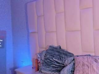 Rosselfinol live webcam show