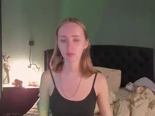 Ceciles's Live Sex Cam Show