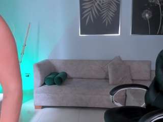 ashley-brown9 Live Webcam on CamSoda