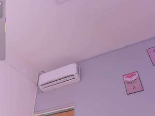 kinky-camila Live Webcam on CamSoda