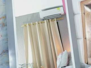 kinky-camila webcam model