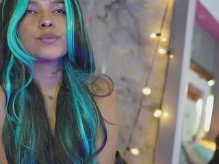 kinky-camila webcam model