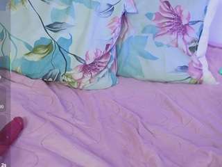 kinky-camila webcam model