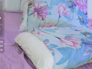 kinky-camila webcam model