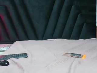 kinky-camila