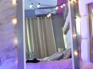 kinky-camila
