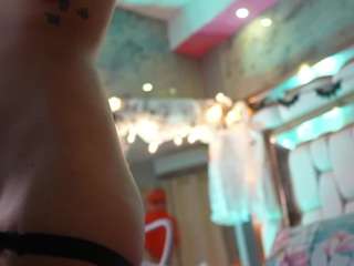 kinky-camila