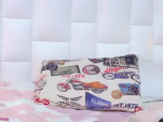 camila's Live Sex Cam Show