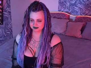mayamils Live Webcam on CamSoda