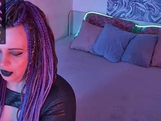 mayamils live webcam show